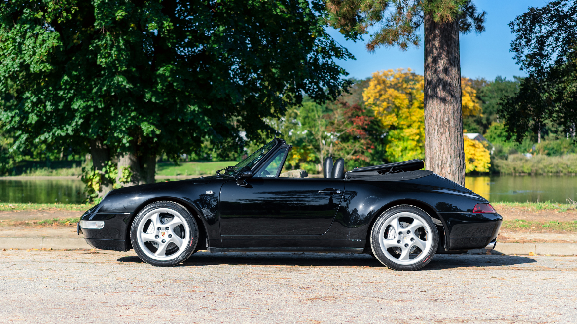 Porsche 911 TYPE 993 CABRIOLET